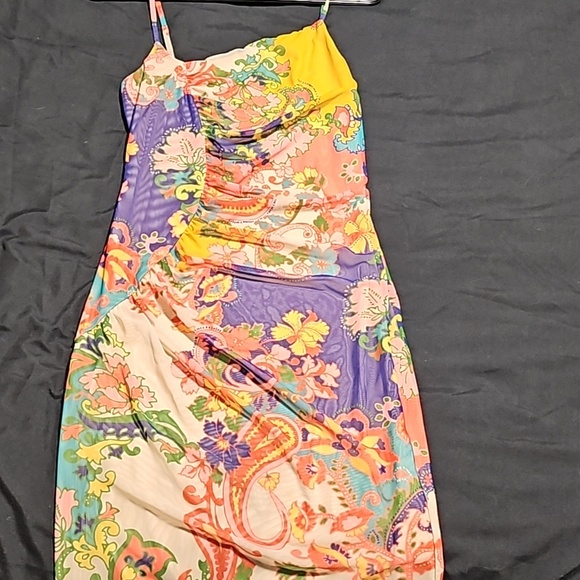 Guess by Marciano Bliss Mesh Dress Size S - Picture 2 of 3